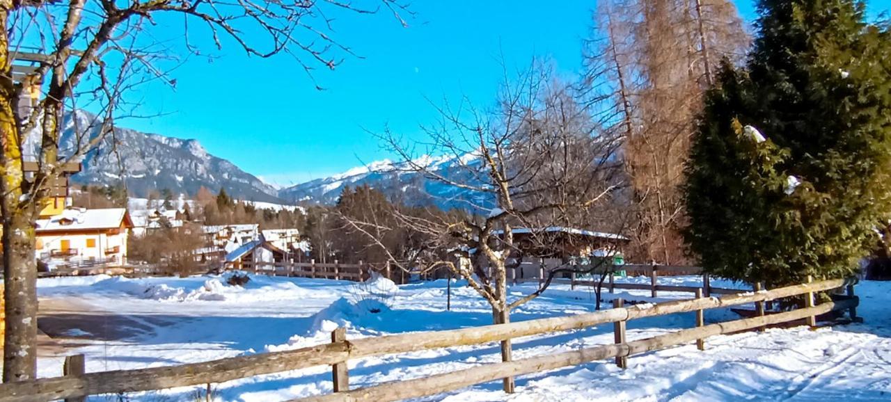 Casa 4 Pioppi - Agenzia Dolomiti Affitti Apartman Cavalese Kültér fotó