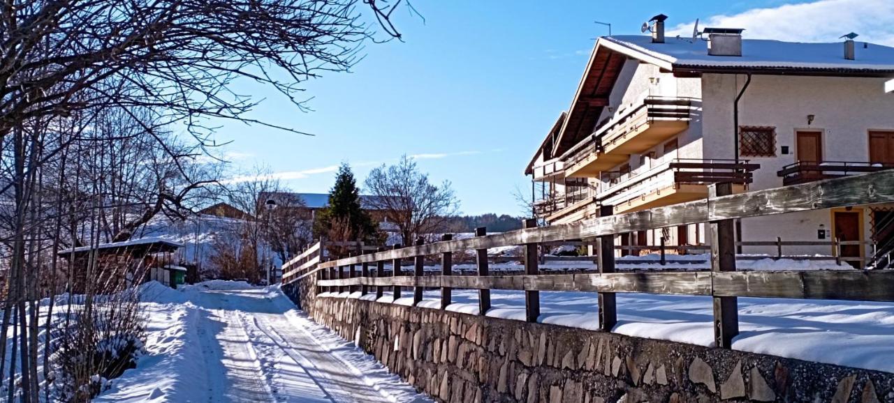 Casa 4 Pioppi - Agenzia Dolomiti Affitti Apartman Cavalese Kültér fotó